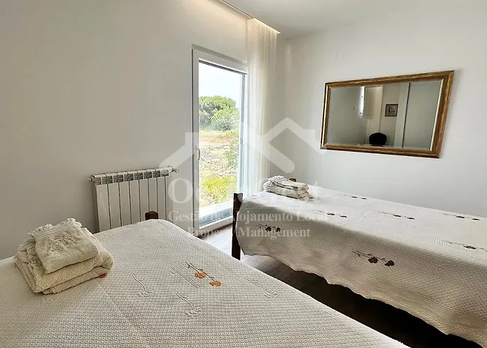 Casa Magnolia Villa Matas (Lisbon)