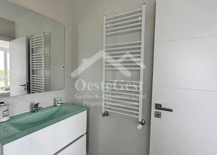 Casa Magnolia Matas (Lisbon)