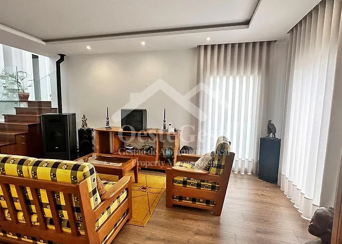 Casa Magnolia Villa Matas (Lisbon)